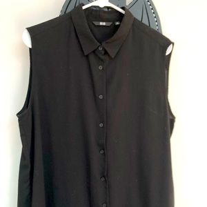 Uniqlo sleeveless rayon blouse